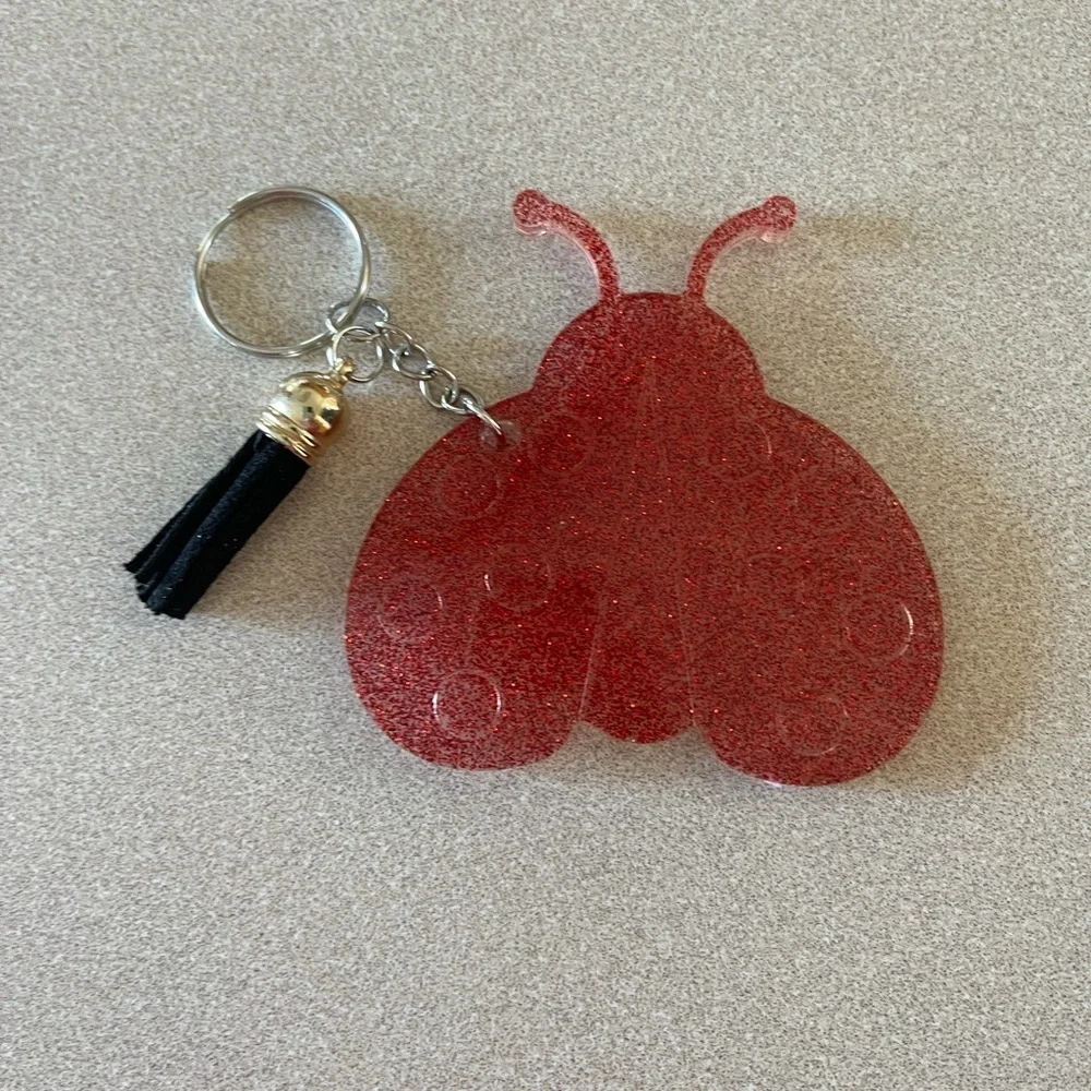 🎉🎉HP🎉🎉 Handmade Insects Keychains - Picture 5 of 8
